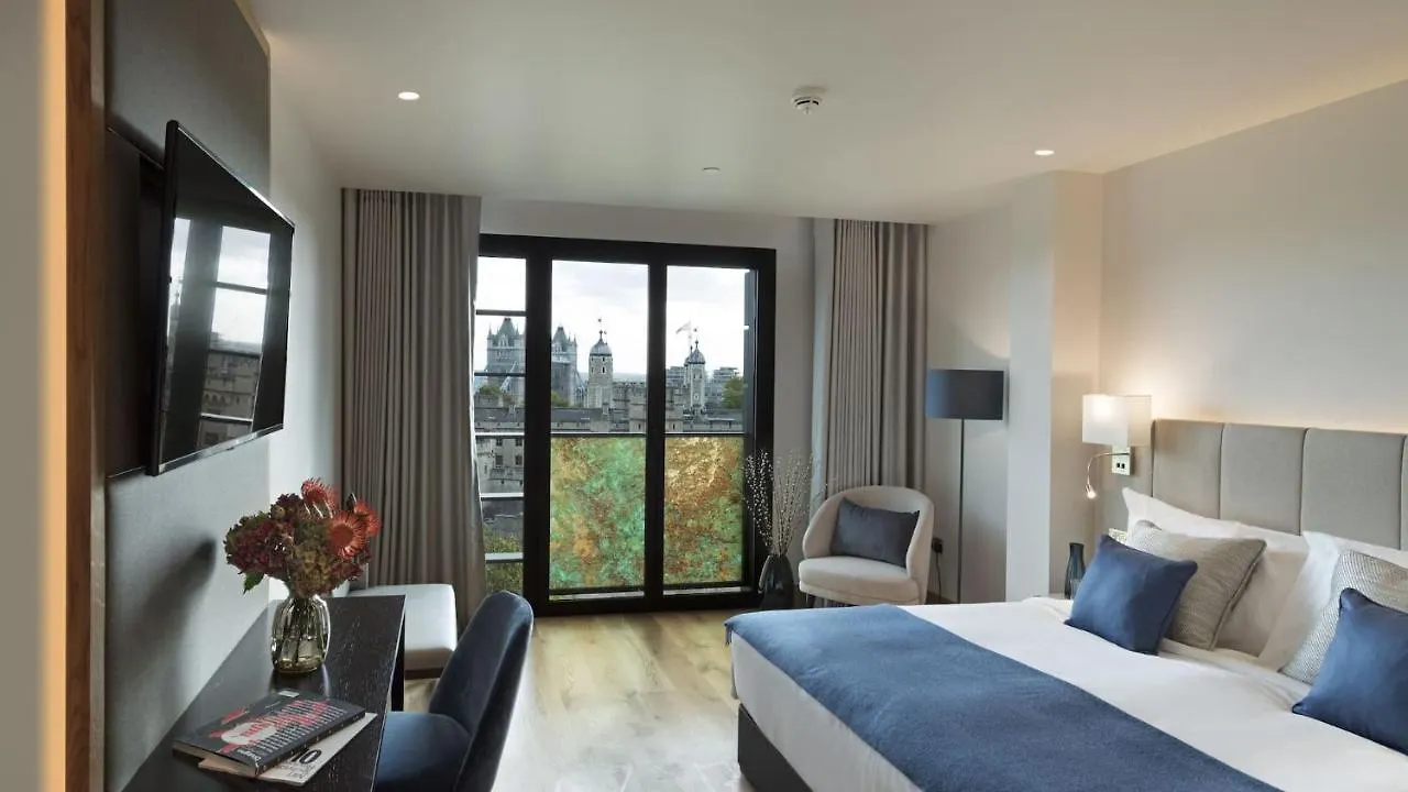 Tower Suites By Blue Orchid London 5*,