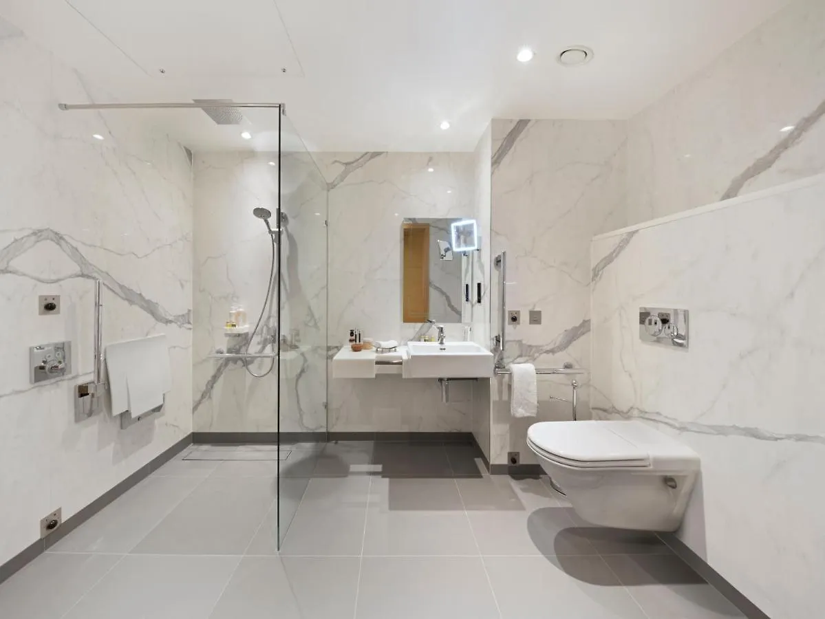 Tower Suites By Blue Orchid Londyn